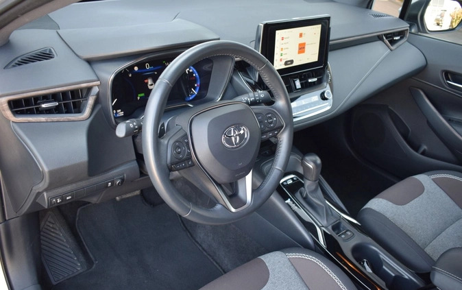 Toyota Corolla cena 133000 przebieg: 28342, rok produkcji 2022 z Kluczbork małe 301